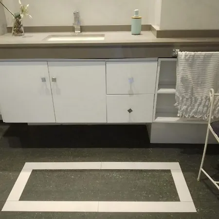 3 Apartment *